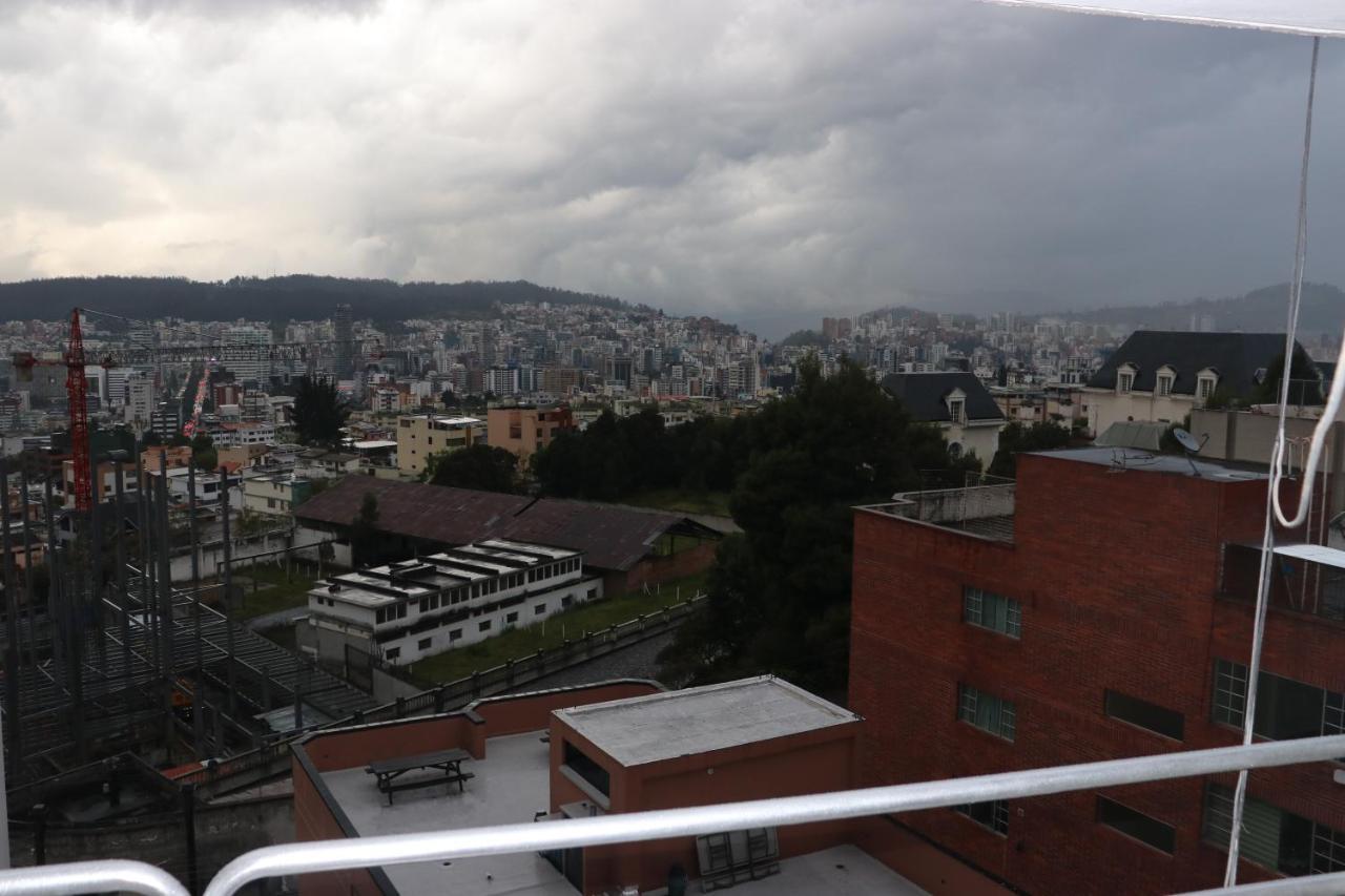 Hermosa Vista - A 10 Min Del Centro Historico X 6 Personas Appartement Quito Buitenkant foto