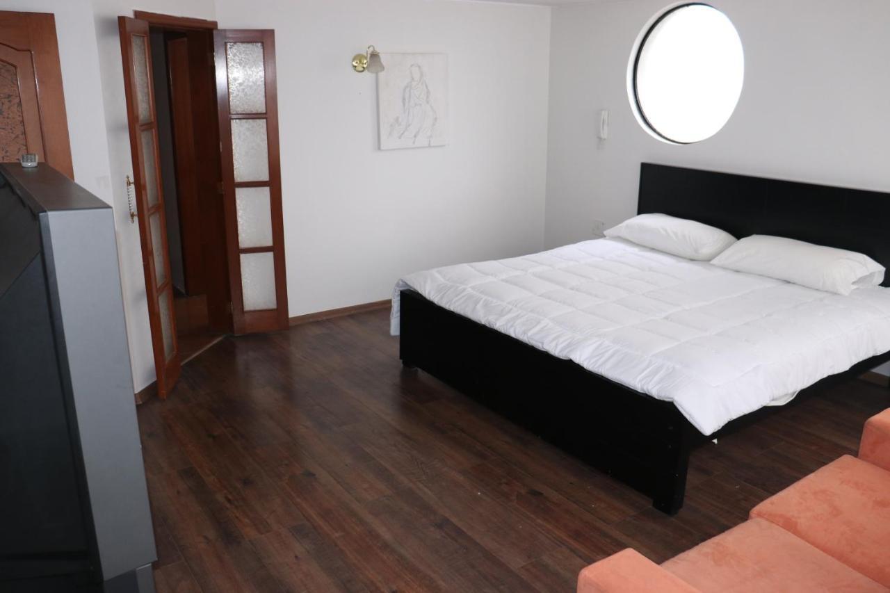 Hermosa Vista - A 10 Min Del Centro Historico X 6 Personas Appartement Quito Buitenkant foto