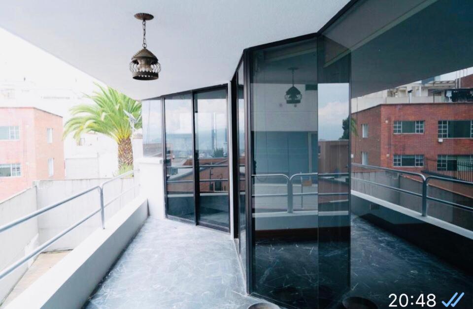Hermosa Vista - A 10 Min Del Centro Historico X 6 Personas Appartement Quito Buitenkant foto