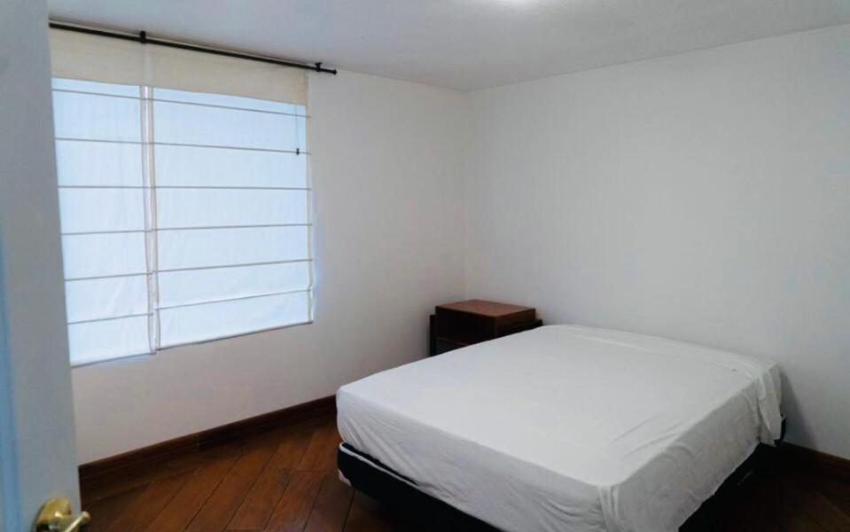 Hermosa Vista - A 10 Min Del Centro Historico X 6 Personas Appartement Quito Buitenkant foto